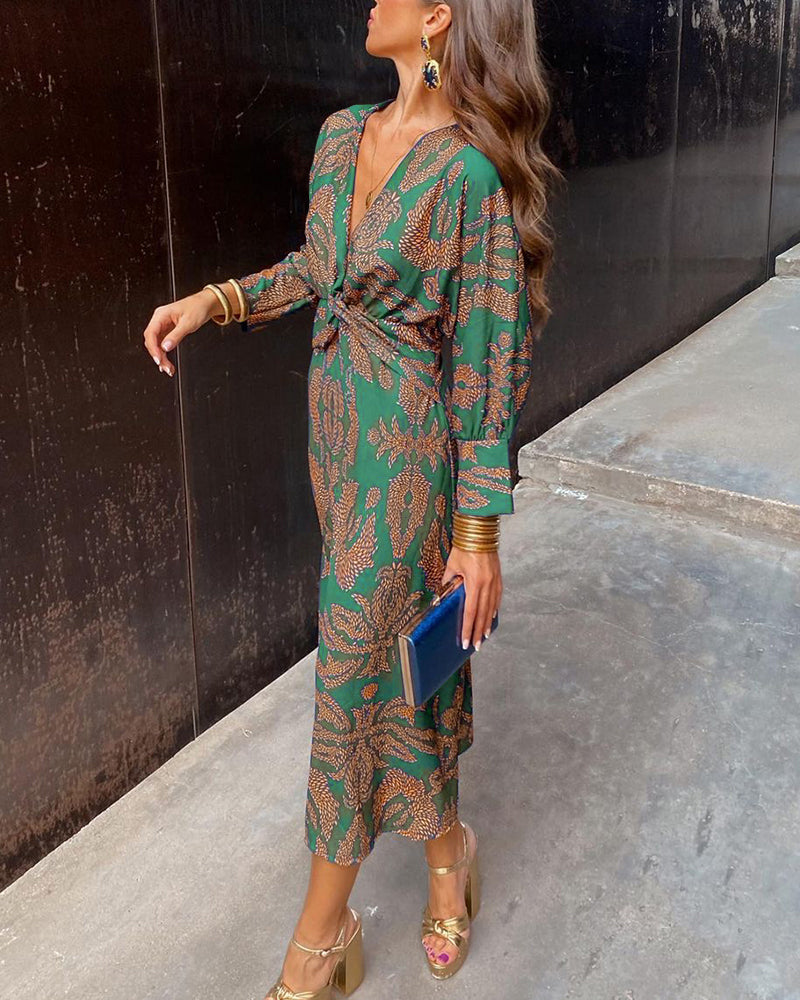 Arabella | Classic V-Neck Maxi Dress