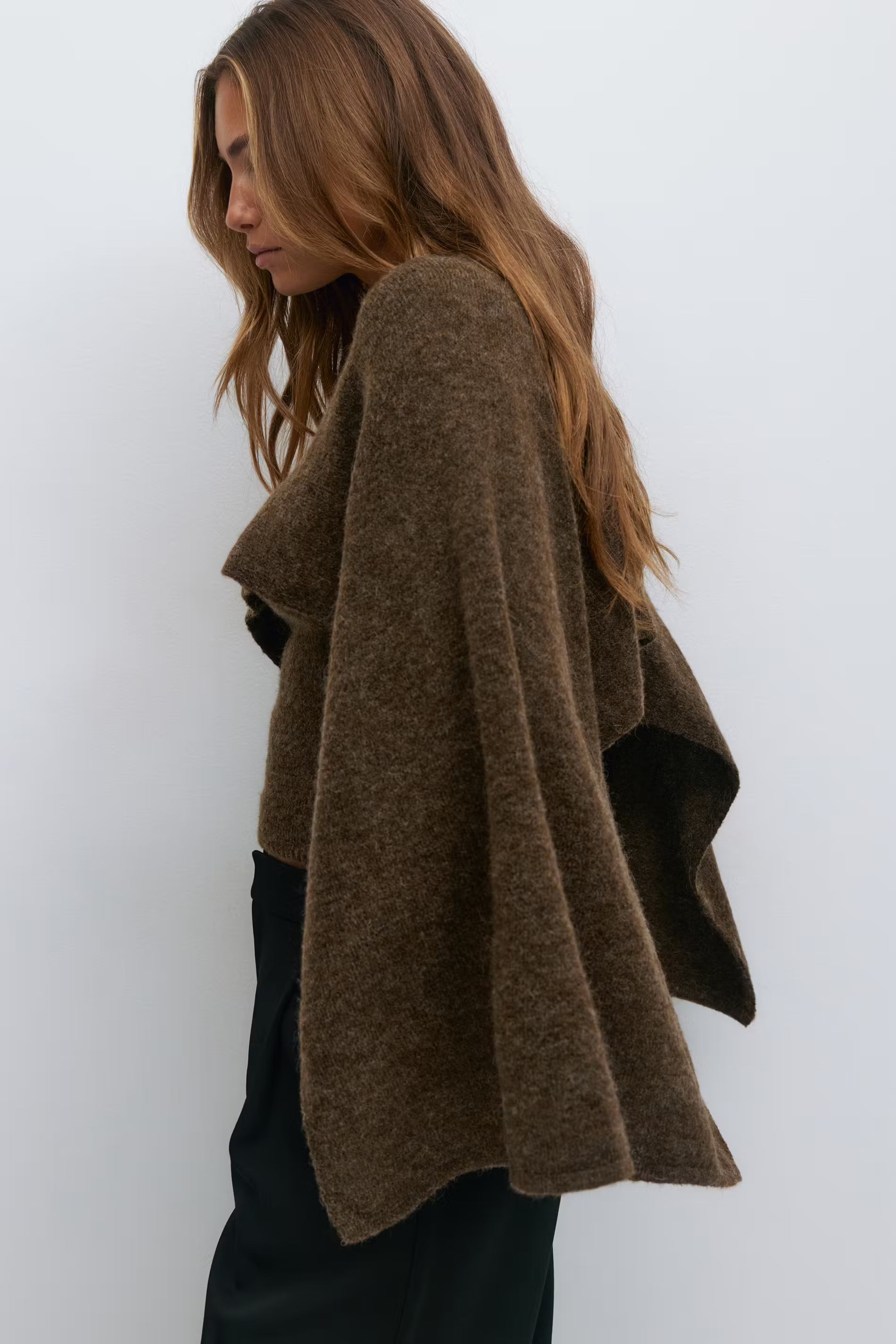 Nerissa | Knitted Cape Top